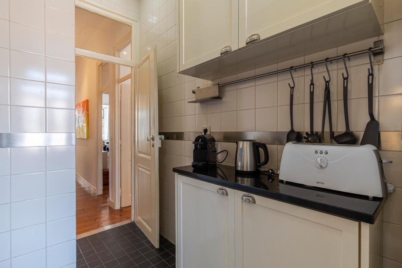 Typical 2Bdr Apartment In Lisbon By Lovelystay Εξωτερικό φωτογραφία